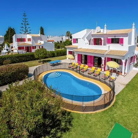 别墅 Luxury Carvoeiro Fragrancia Dois 4 Bedroom Gated Pool *