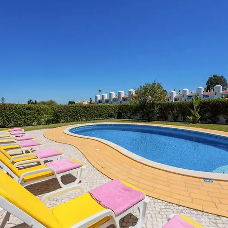 Luxury Carvoeiro Fragrancia Dois 4 Bedroom Gated Pool *