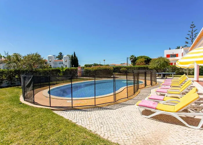 Luxury Carvoeiro Fragrancia Dois 4 Bedroom Gated Pool Villa