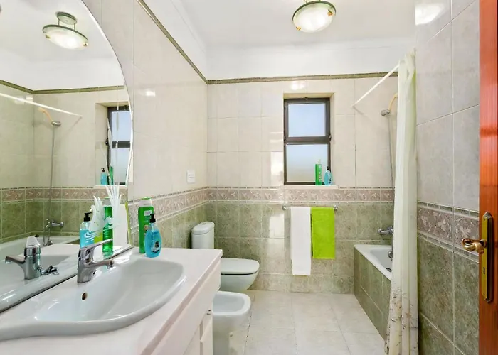Villa Luxury Carvoeiro Fragrancia Dois 4 Bedroom Gated Pool